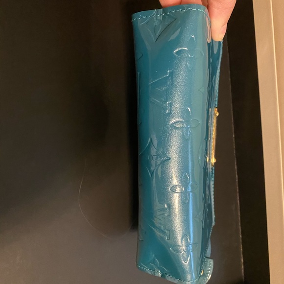 Louis Vuitton Vernis Trousse Cosmetic Pouch - Picture 2 of 6